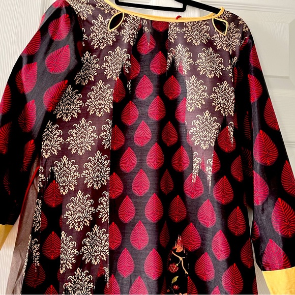 Pakistan shalwar kameez for sale. Shirt only - Picture 2 of 3